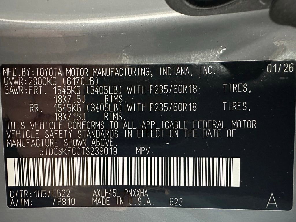 Used 2026 Toyota Sienna XLE Woodland Edition AWD/4WD image 10