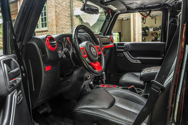 Used 2014 Jeep Wrangler Unlimited Rubicon AWD/4WD image 45
