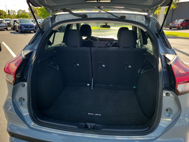 Certified 2023 Nissan Kicks SV FWD image 12