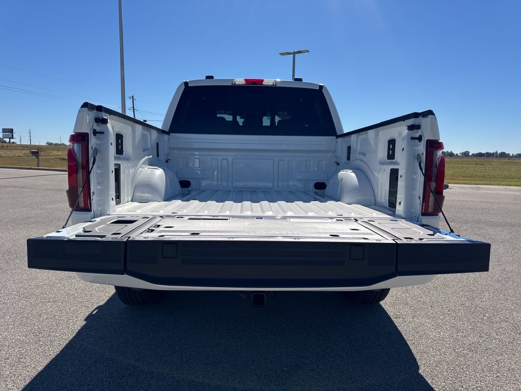 New 2026 Ford F150 Platinum w/ Equipment Group 702A High RWD image 7