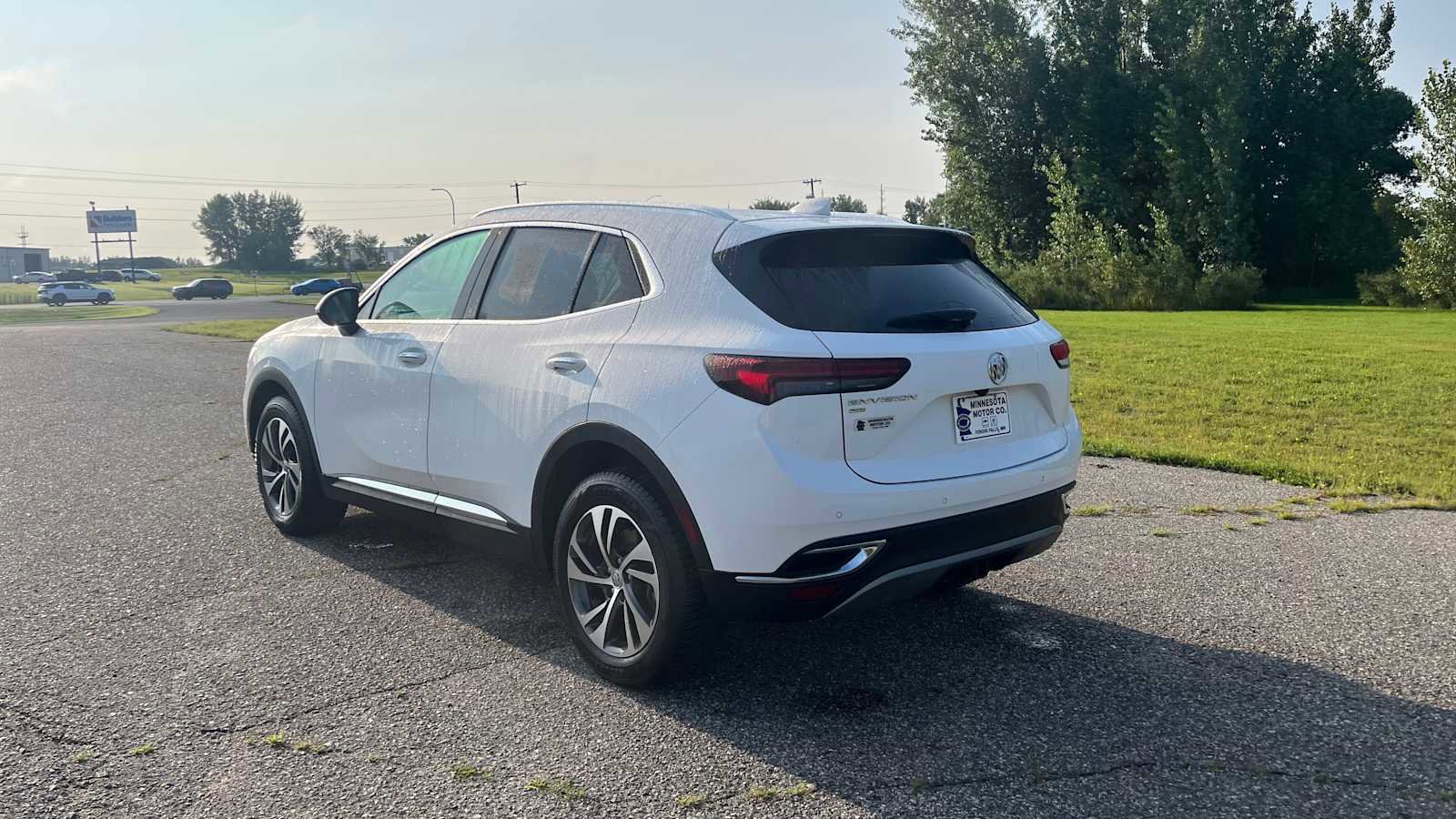 Used 2022 Buick Envision Essence w/ Safety Package image 5