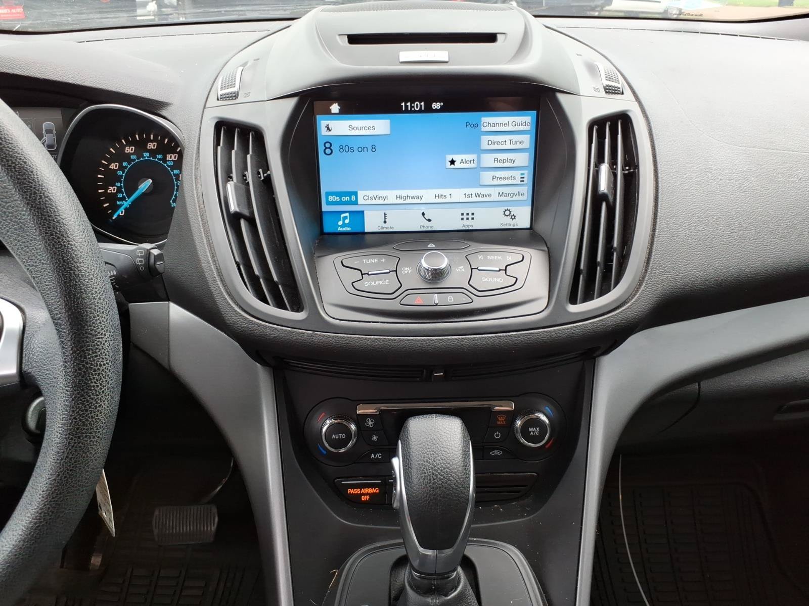 Used 2016 Ford Escape SE w/ Equipment Group 201A AWD/4WD image 16