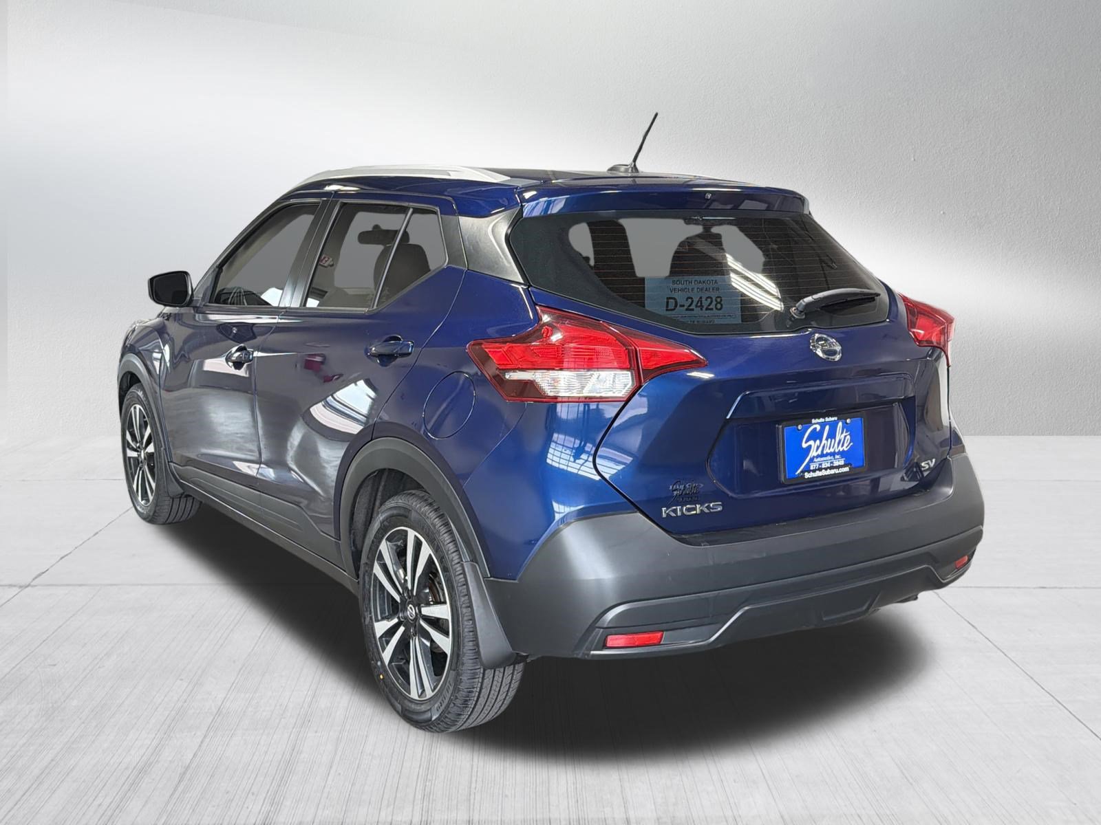Used 2019 Nissan Kicks SV FWD image 5