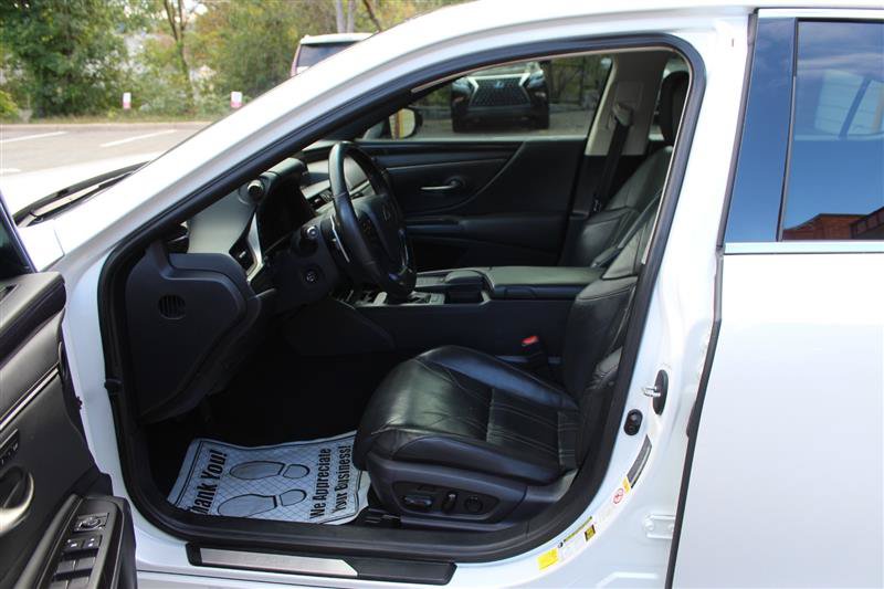 Used 2019 Lexus ES 350 w/ Accessory Package FWD image 10