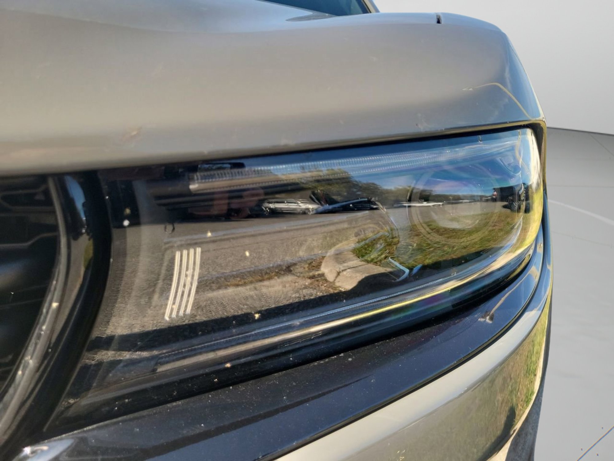 Used 2023 Dodge Charger SXT image 5