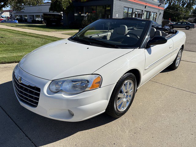 Used 2006 Chrysler Sebring Limited image 1