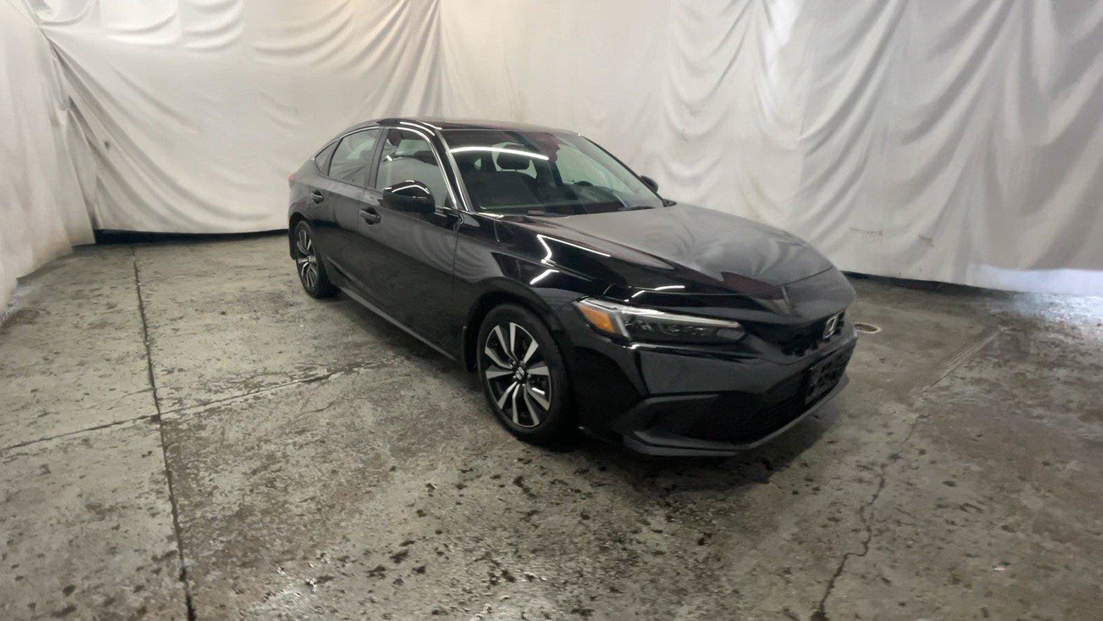 Certified 2024 Honda Civic EX-L image 2