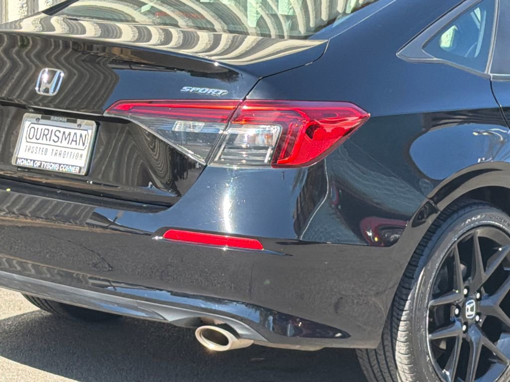 Used 2023 Honda Civic Sport image 7