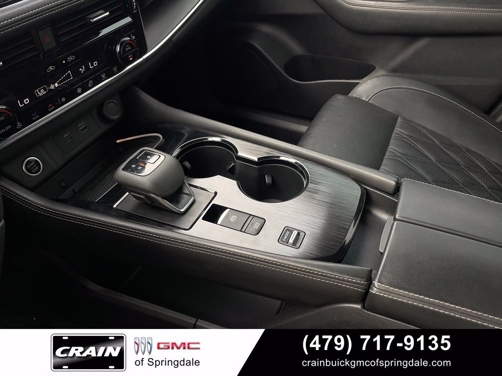 Used 2021 Nissan Rogue Platinum FWD image 20