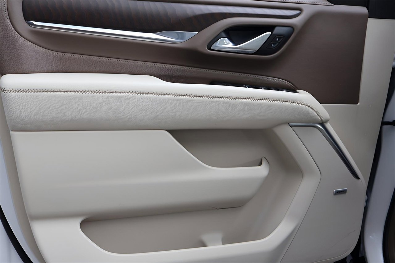 Used 2024 GMC Yukon XL Denali image 10