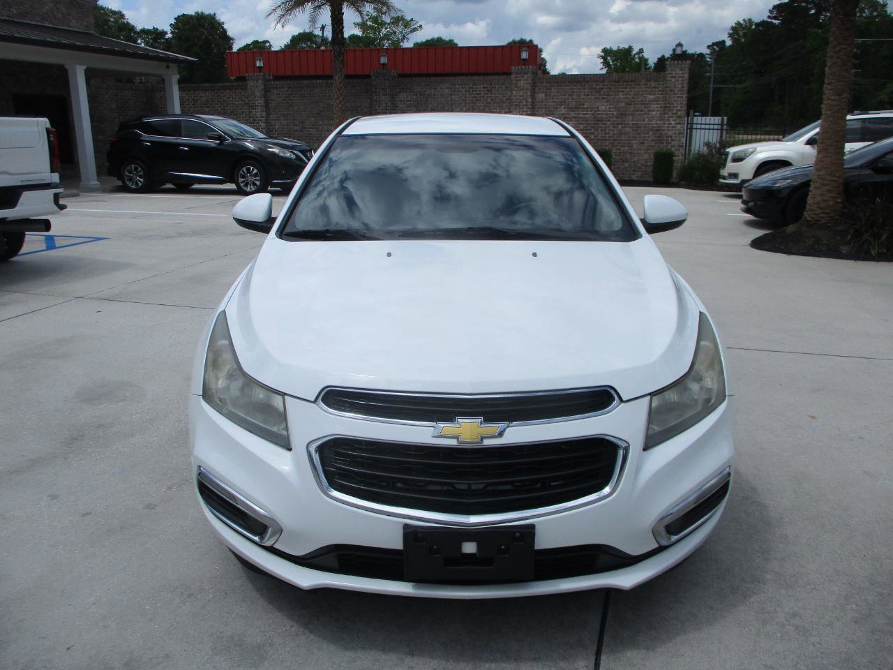 Used 2015 Chevrolet Cruze LT FWD image 20
