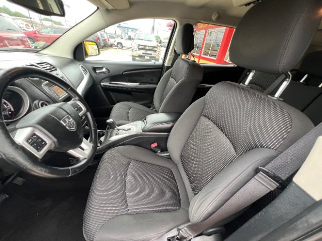 Used 2016 Dodge Journey SE w/ Flexible Seating Group FWD image 11