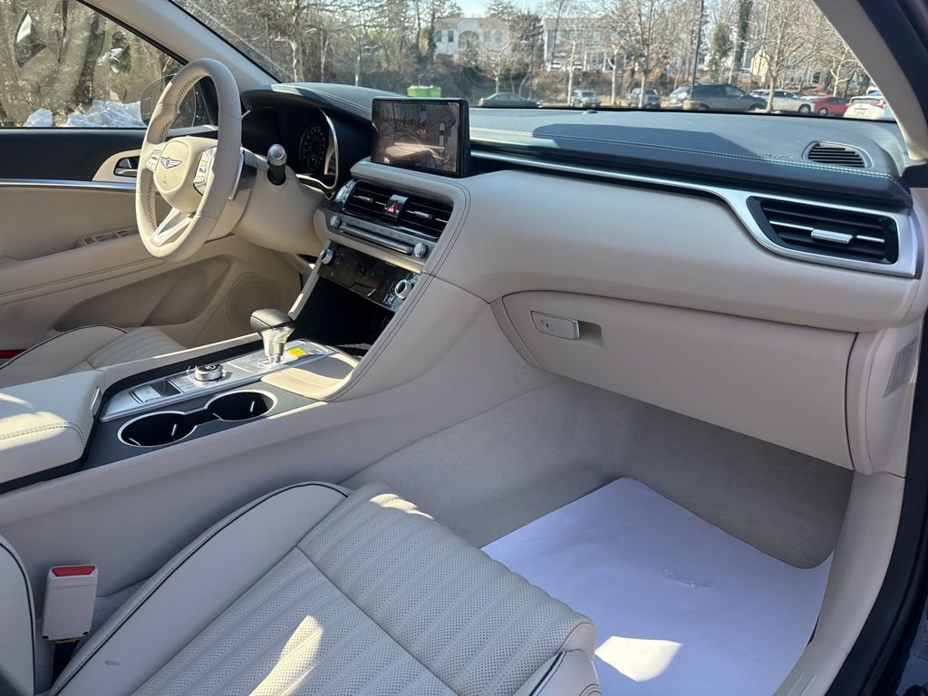 New 2026 Genesis G70 2.5T Prestige image 32