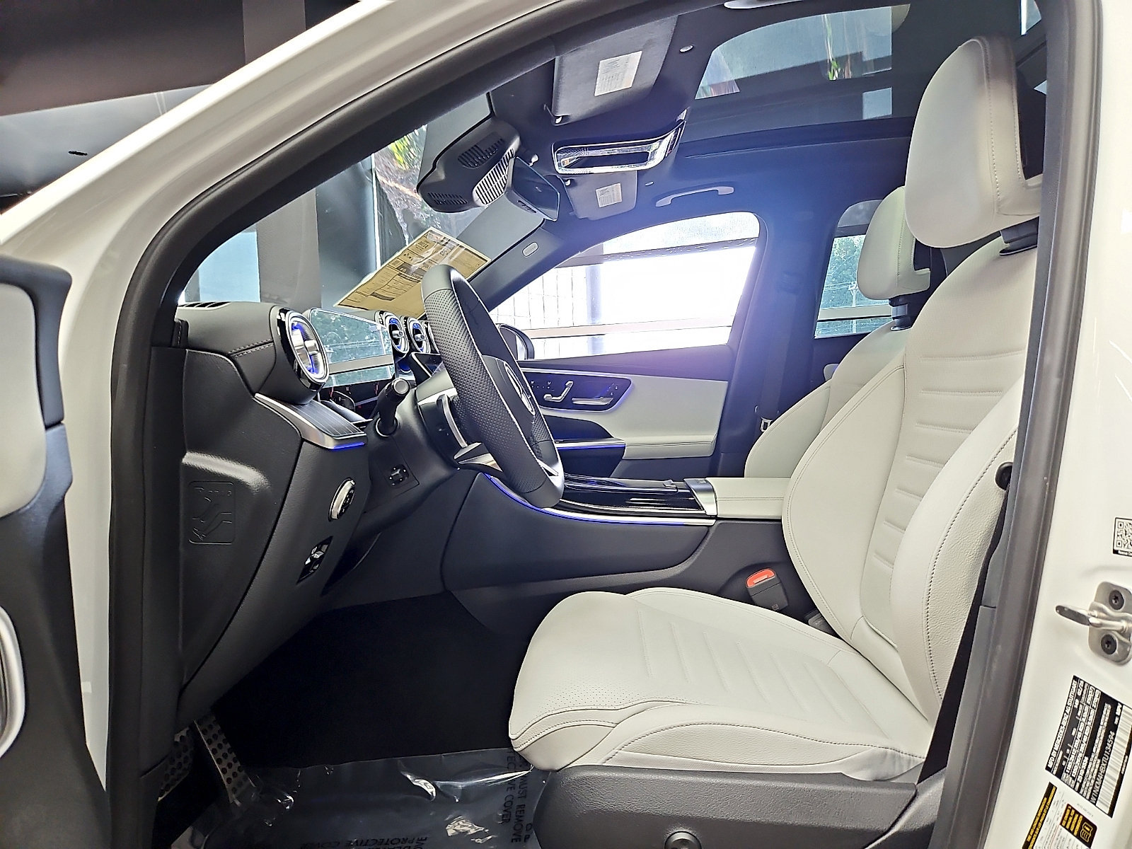 New 2026 Mercedes-Benz GLC 300 4MATIC image 10