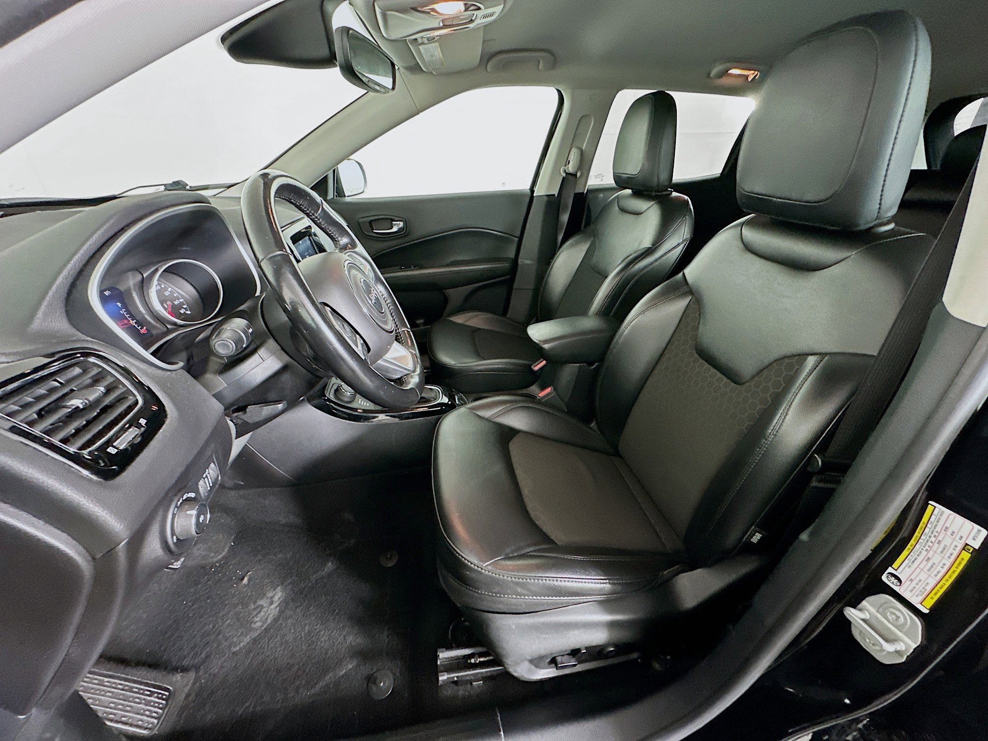 Used 2021 Jeep Compass Altitude image 13