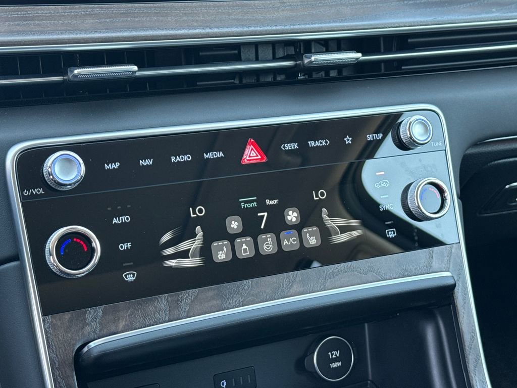 Used 2026 Genesis GV80 2.5T Select AWD/4WD image 31