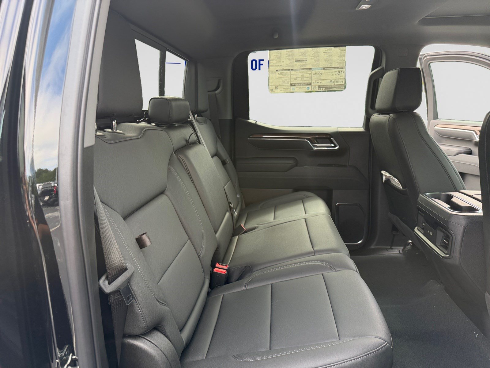 Used 2026 Chevrolet Silverado 1500 LT Trail Boss w/ LT Trail Boss Premium Package AWD/4WD image 15