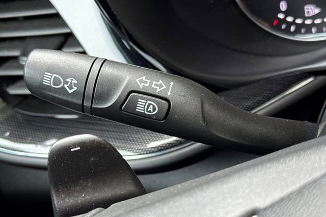 Used 2023 Buick Envision Essence FWD image 38