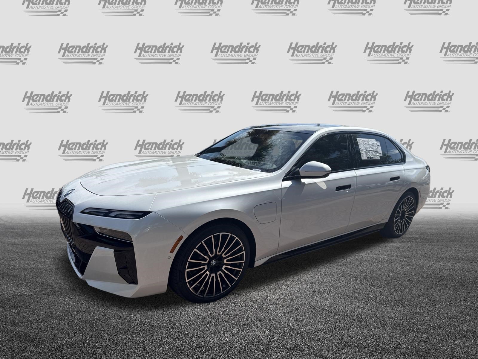 New 2026 BMW 750e xDrive AWD/4WD image 5