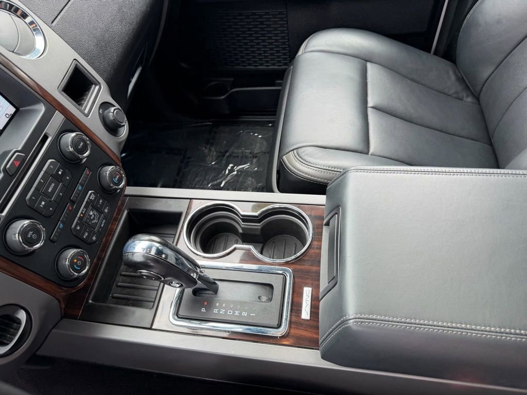 Used 2017 Ford Expedition Platinum image 24
