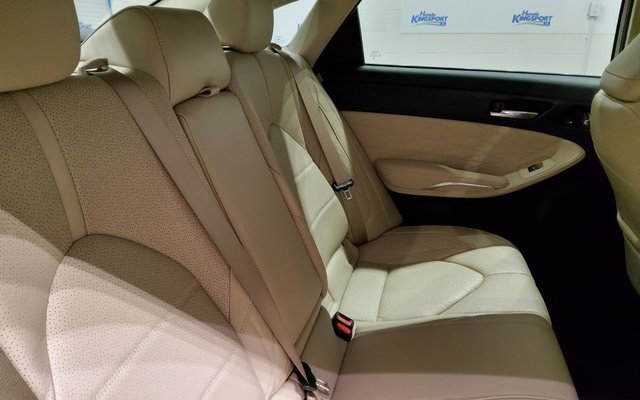 Used 2020 Toyota Avalon Limited w/ Advanced Safety Package image 18