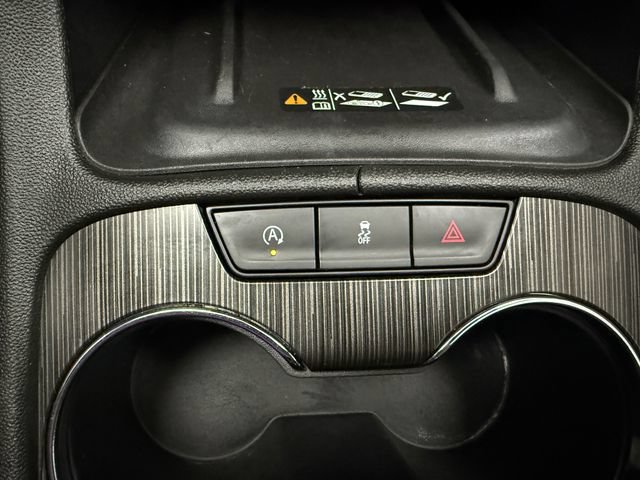 Used 2023 GMC Acadia SLT w/ Preferred Package FWD image 20