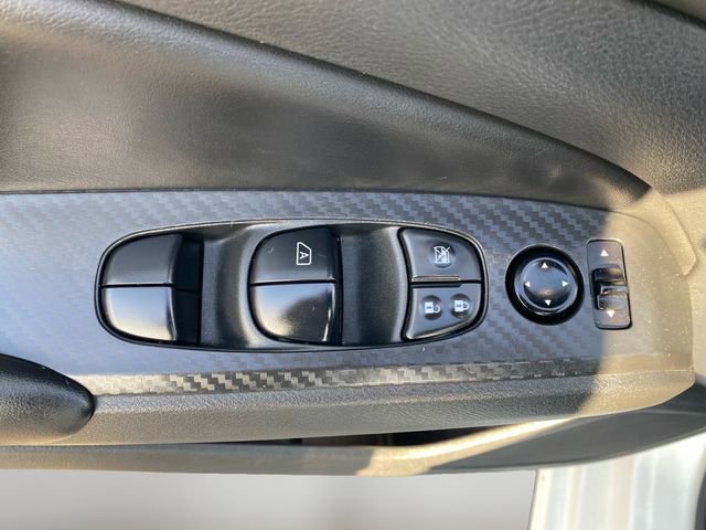 Used 2024 Nissan Altima 2.5 S image 17