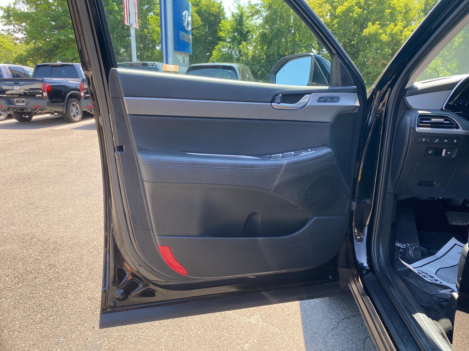 Used 2022 Hyundai Palisade SEL w/ Premium Package image 11