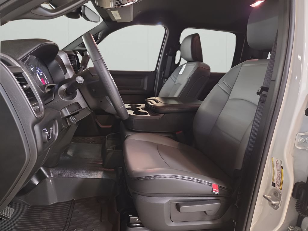 New 2026 RAM 2500 Tradesman AWD/4WD image 10
