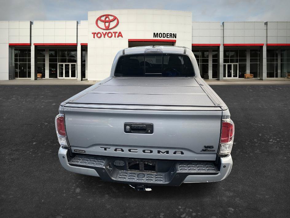 Used 2021 Toyota Tacoma TRD Sport w/ TRD Premium Sport Package AWD/4WD image 24