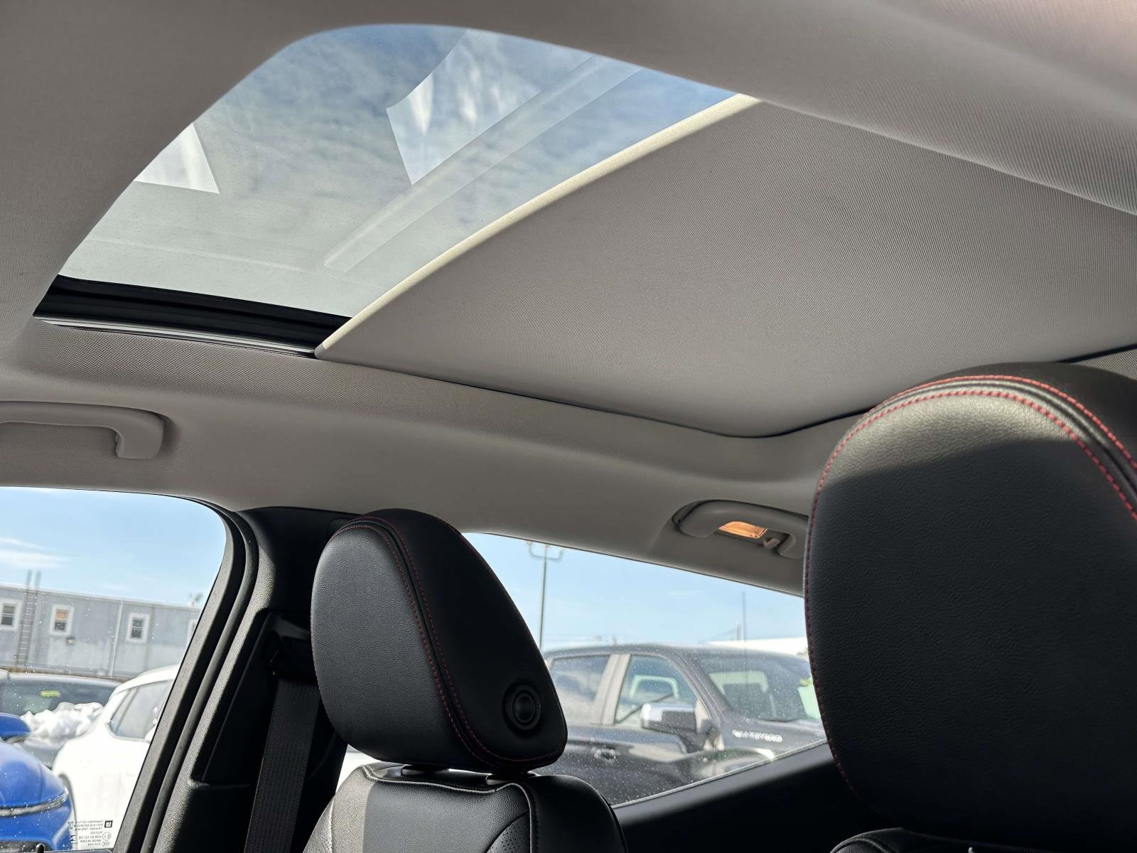 Used 2023 Chevrolet Bolt EUV Premier w/ Sun & Sound Package image 9