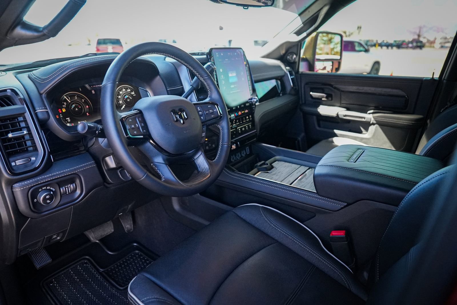 Used 2026 RAM 3500 Limited image 15