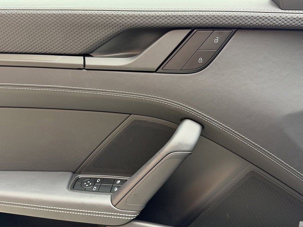 Certified 2025 Porsche 911 GT3 image 17