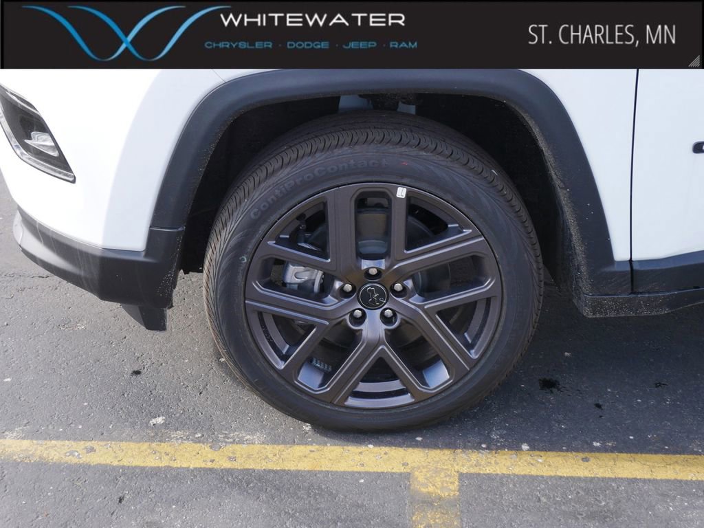 New 2026 Jeep Compass Limited image 4