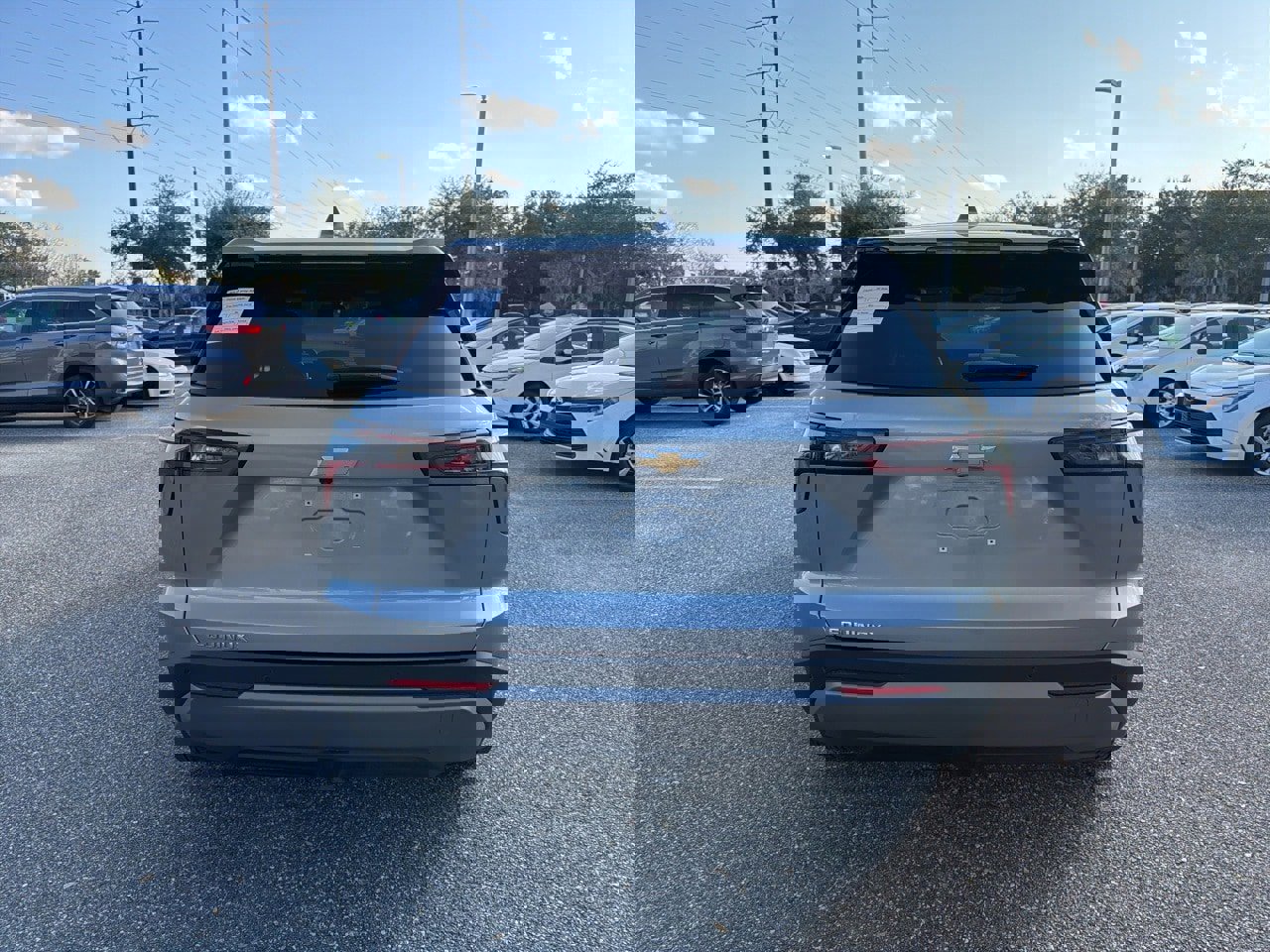 Used 2025 Chevrolet Equinox LT image 4