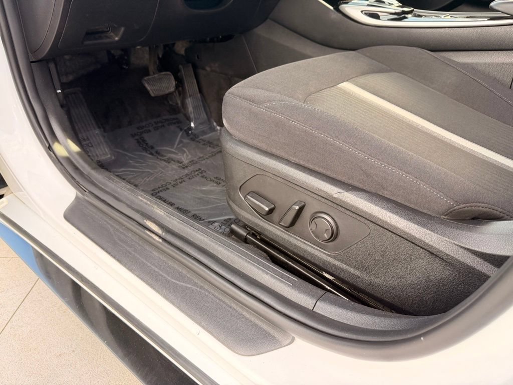 Used 2023 Hyundai Sonata SEL w/ Cargo Package FWD image 30
