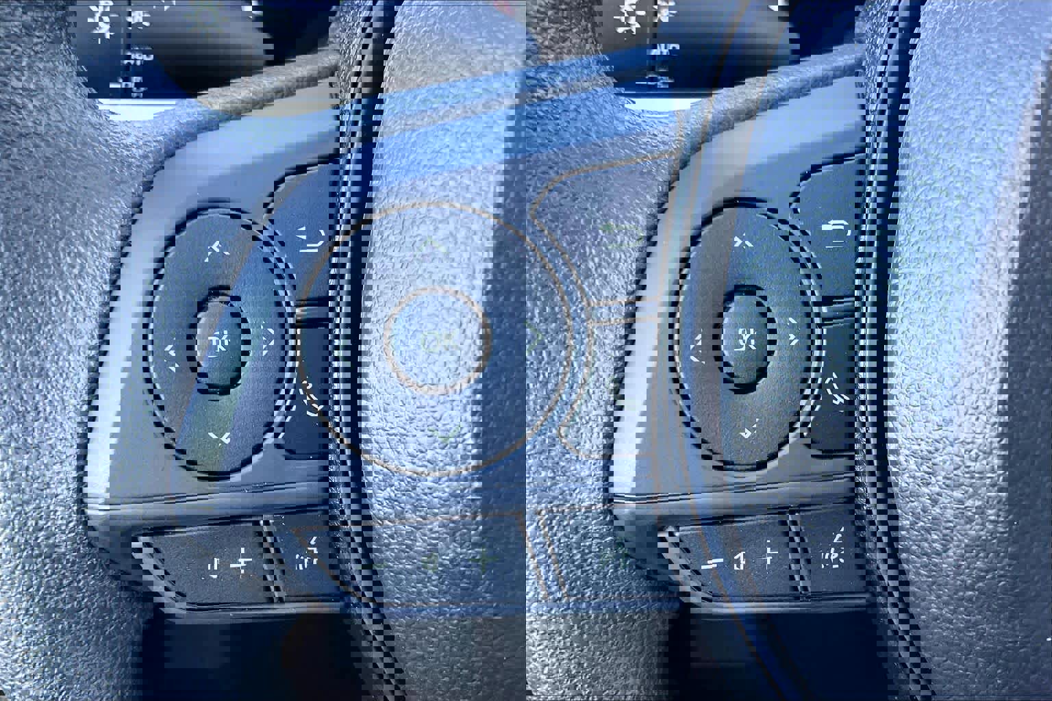 Used 2026 Toyota Corolla LE image 20