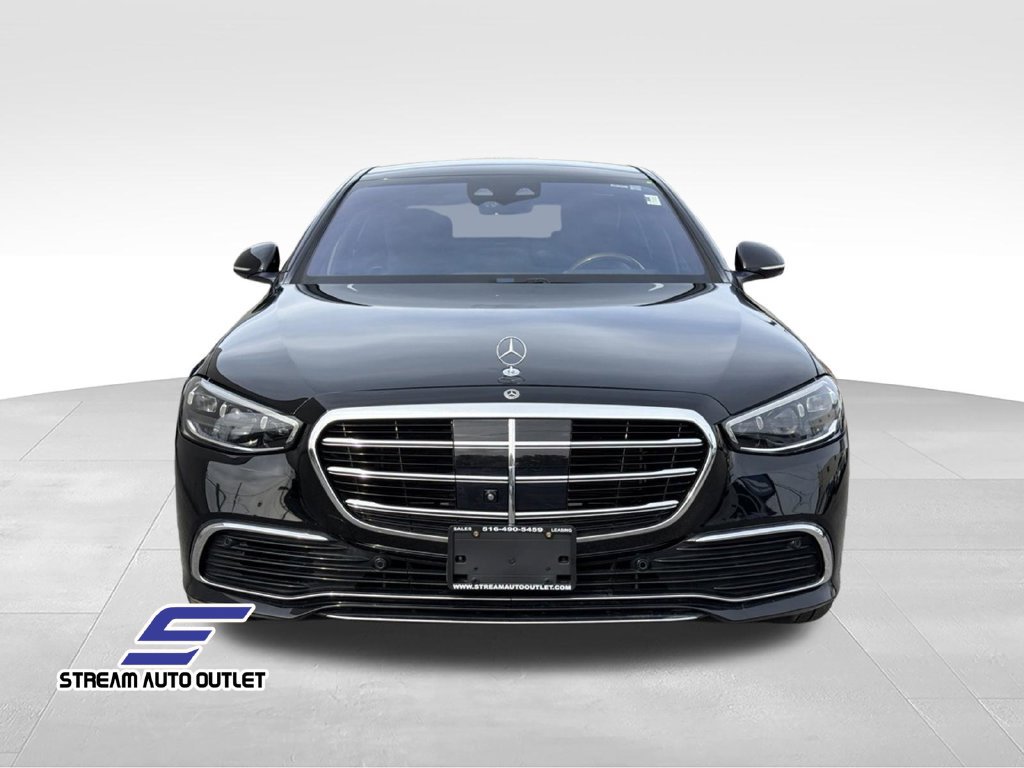 Used 2022 Mercedes-Benz S 580 4MATIC Sedan image 2