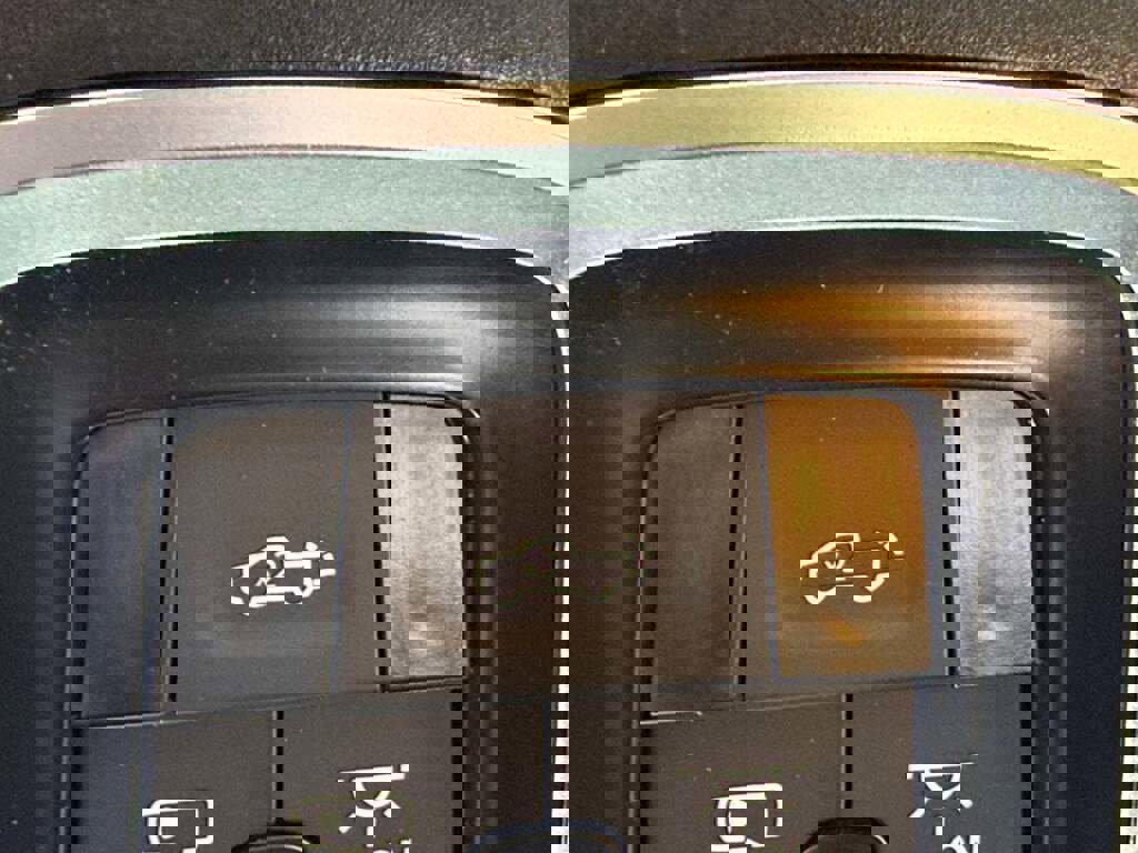 New 2026 RAM 1500 Laramie w/ Night Edition image 27