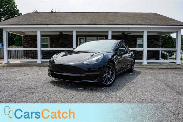 Used 2023 Tesla Model 3 Standard Range RWD image 1