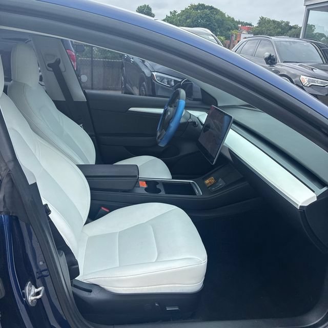 Used 2021 Tesla Model 3 Long Range AWD/4WD image 16