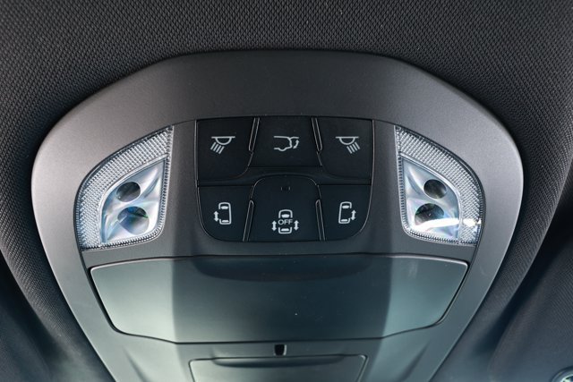 New 2027 Chrysler Pacifica Select FWD image 18