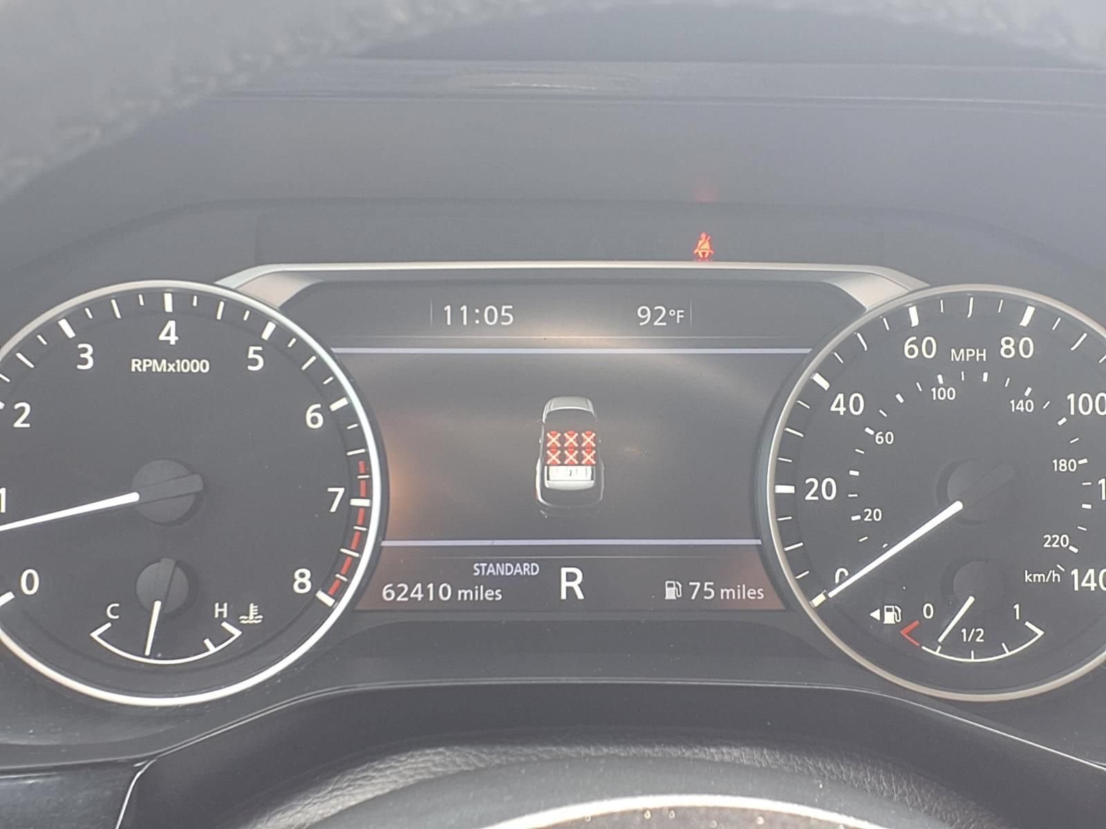 Used 2023 Nissan Pathfinder SL FWD image 13