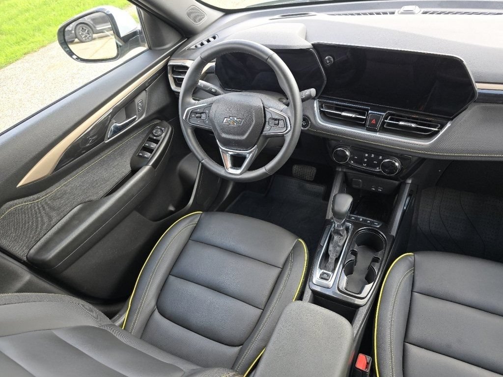 Used 2024 Chevrolet TrailBlazer ACTIV w/ Driver Confidence Package AWD/4WD image 25