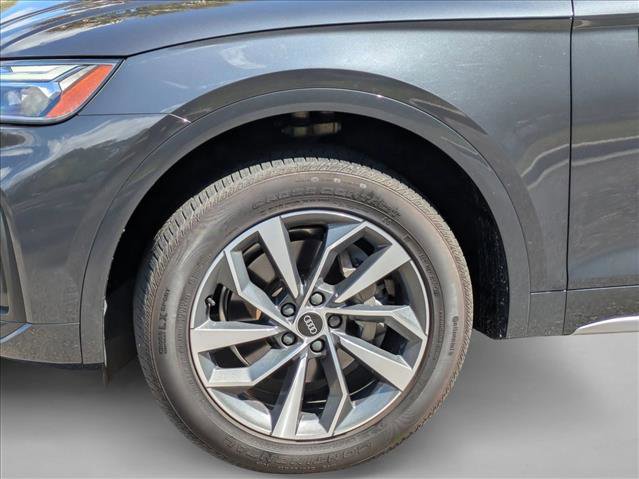 Used 2021 Audi Q5 Premium Plus w/ Premium Plus Package image 14