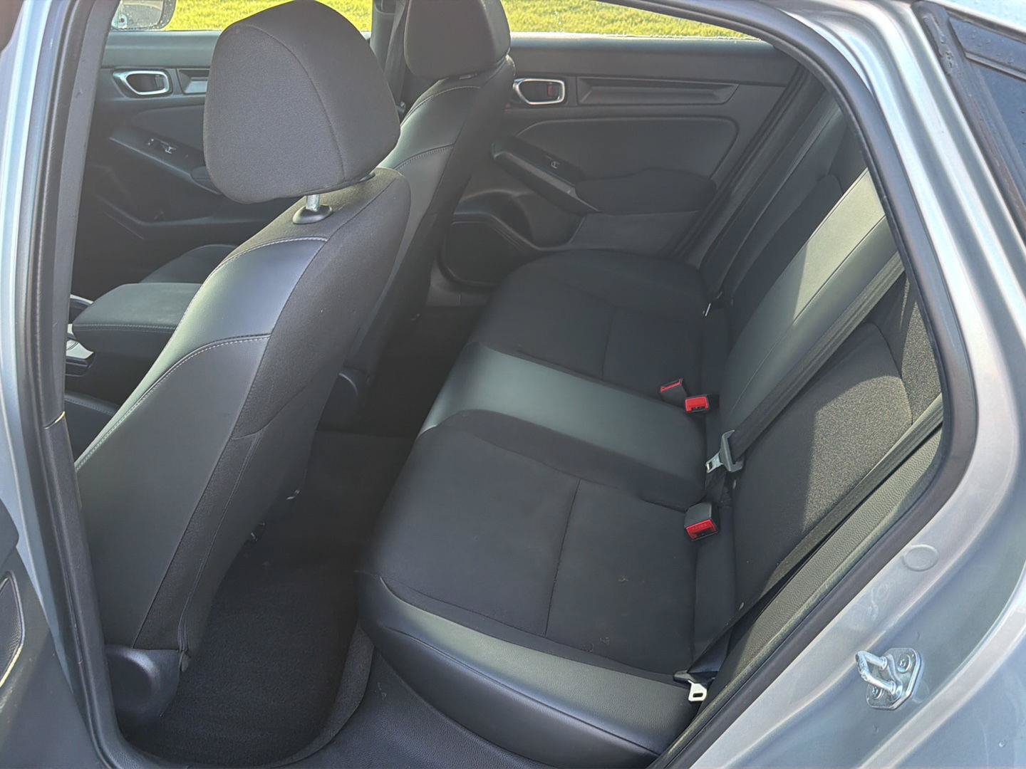 Used 2023 Honda Civic Sport image 11