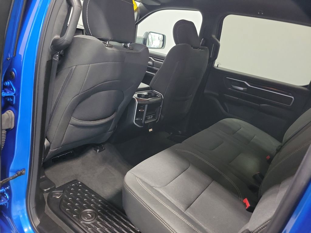 Used 2022 RAM 1500 Big Horn AWD/4WD image 30