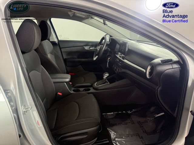 Used 2021 Kia Forte LXS FWD image 17
