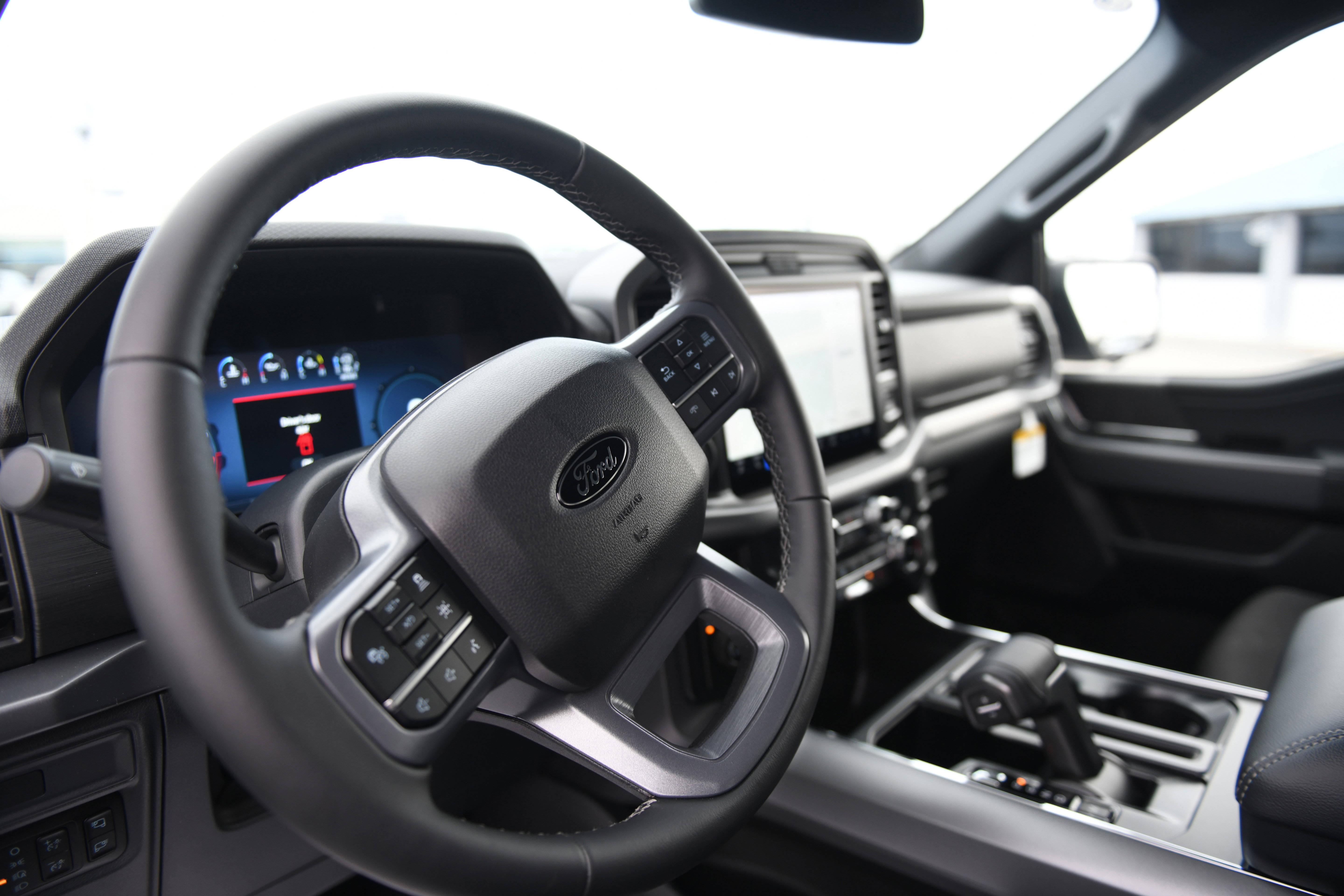 New 2026 Ford F150 XLT w/ Equipment Group 302A MID image 23