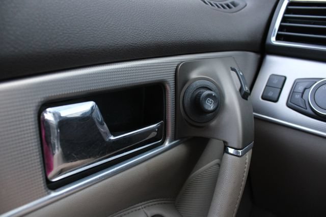 Used 2012 Lincoln MKX AWD image 7
